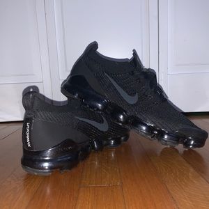 Black Nike VaporMax Flyknit 3.0 ‼️🔥